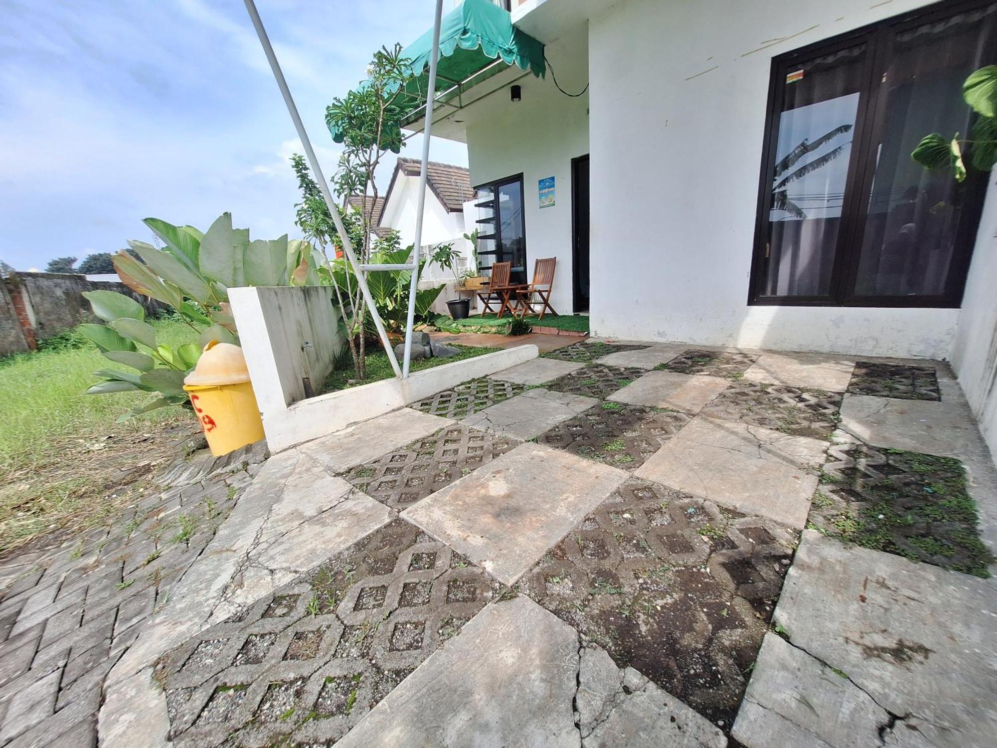 Villa Estetik Di Malang Exterior photo